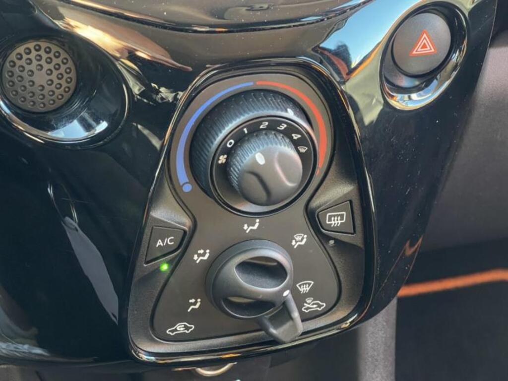 Toyota Aygo 24