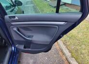 Volkswagen Golf 17
