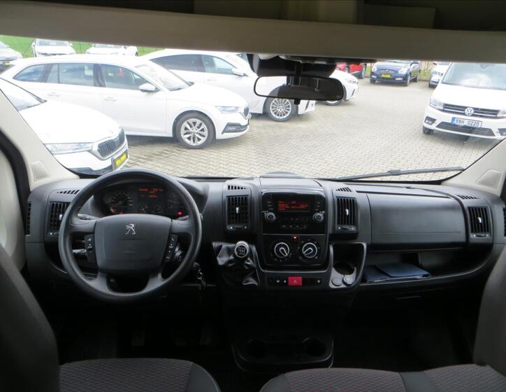 Peugeot Boxer 21