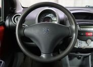 Peugeot 107 14