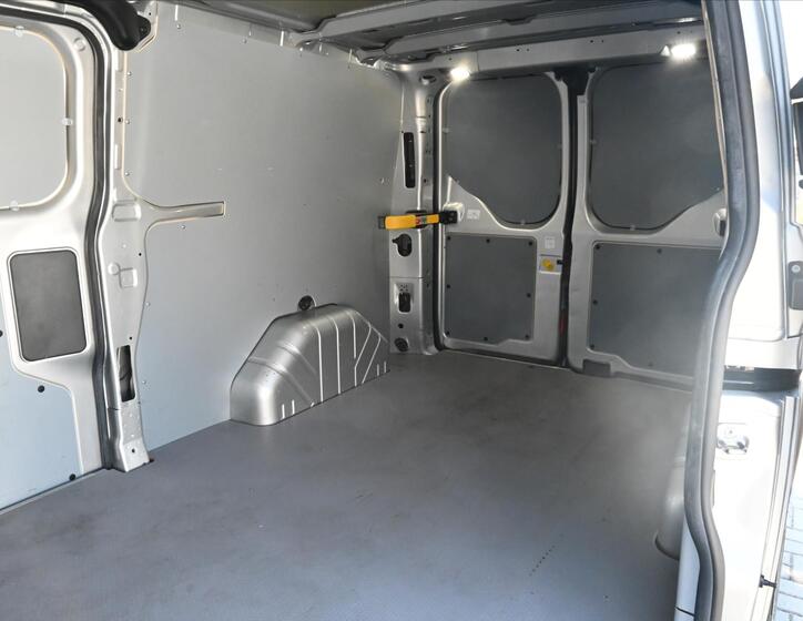 Ford Transit Custom 27