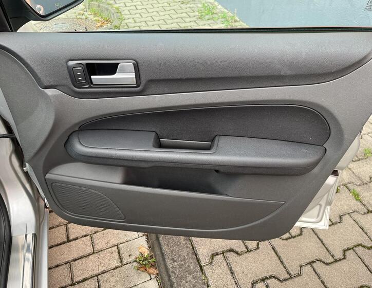 Ford Focus 19