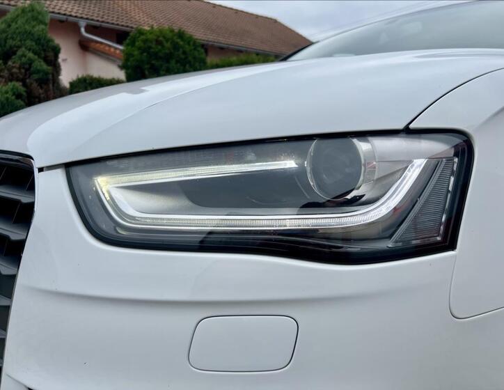 Audi A4 40