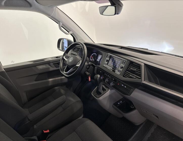 Volkswagen Transporter 18