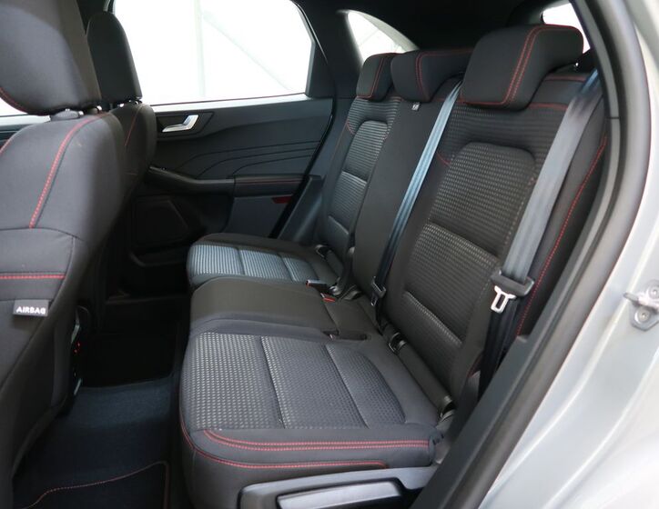 Ford Kuga 26