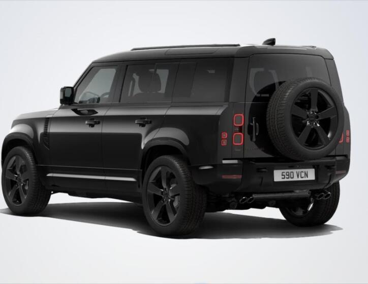 Land Rover Defender 3