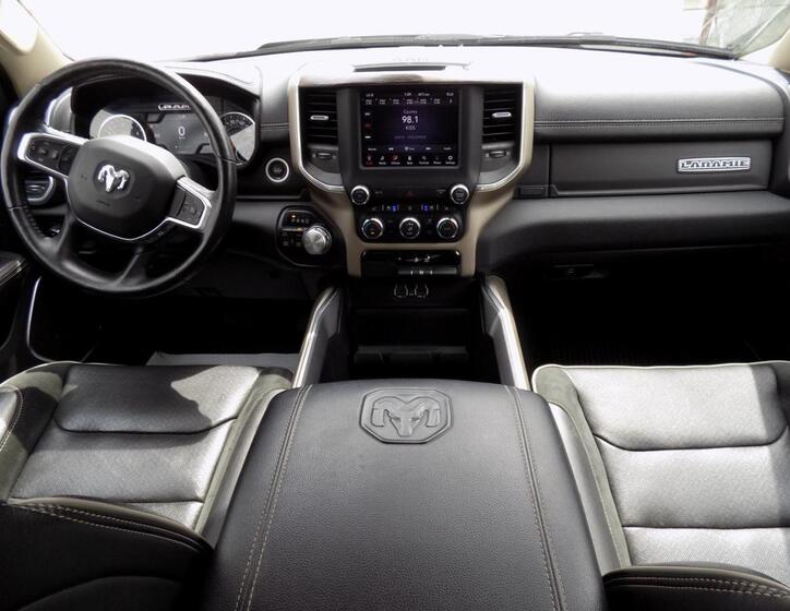 Dodge RAM 1500 20