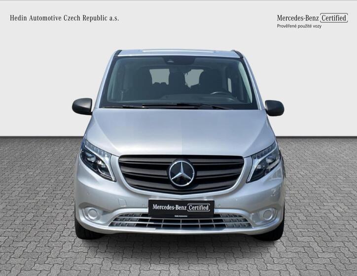 Mercedes-Benz Vito 8