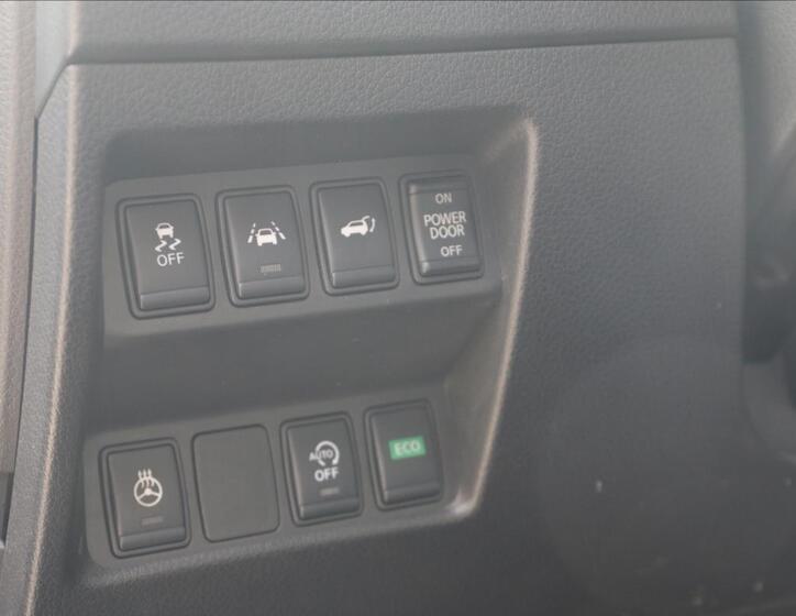 Nissan X-Trail 23