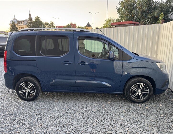 Opel Combo 16