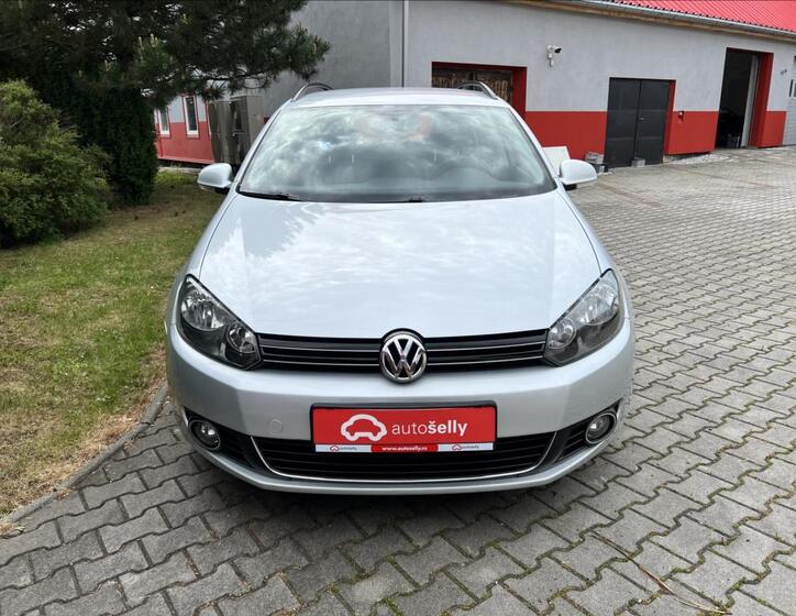Volkswagen Golf 9