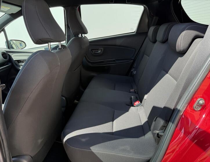 Toyota Yaris 11