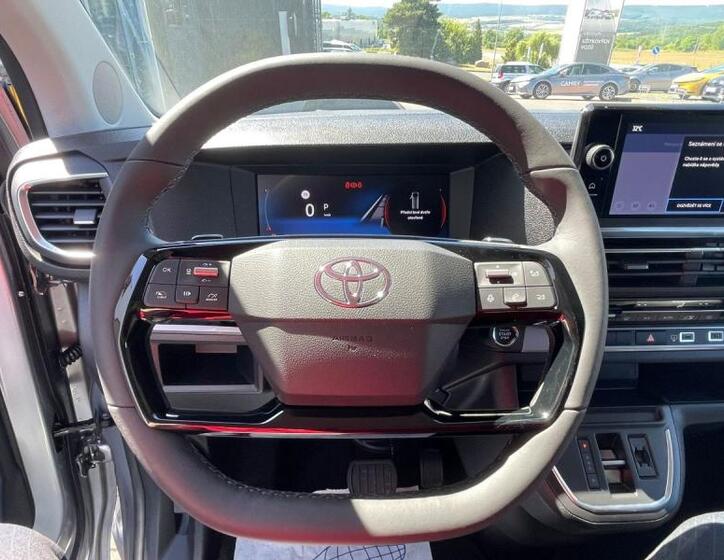 Toyota ProAce Verso 17