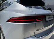 Jaguar E-Pace 19