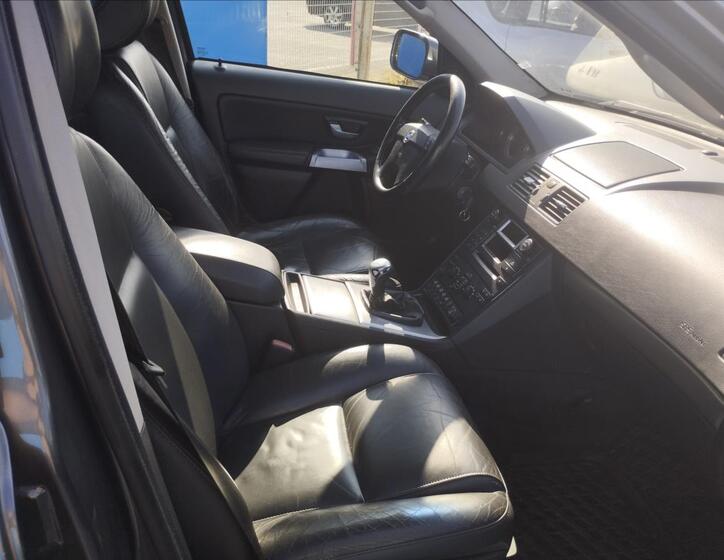 Volvo XC90 10