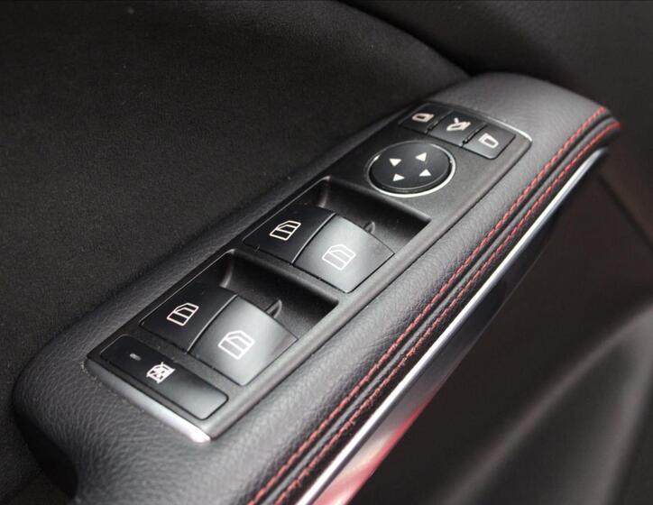 Mercedes-Benz CLA 15