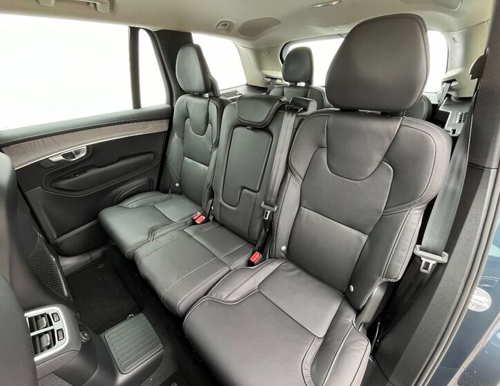 Volvo XC90 21