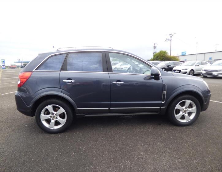 Opel Antara 2