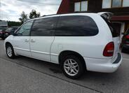 Dodge Grand Caravan 11