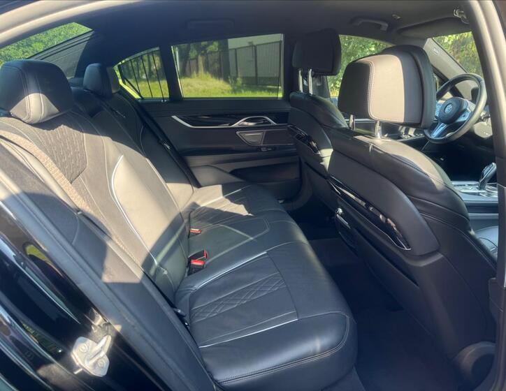 BMW Řada 7 7