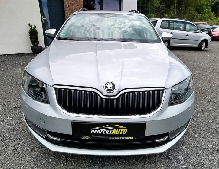 Škoda Octavia 10