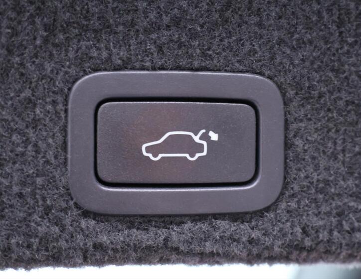Volvo XC60 11