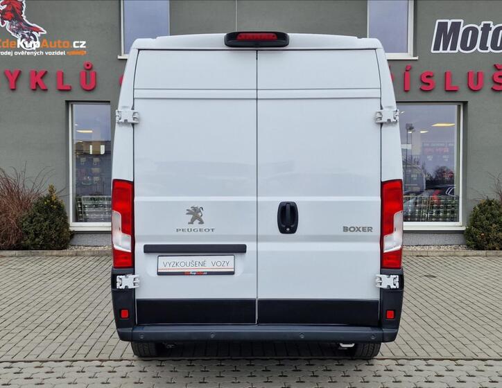 Peugeot Boxer 9