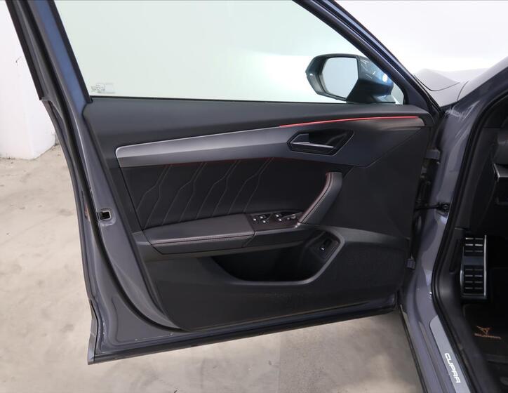 Cupra Formentor 10