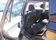 Toyota RAV4 16