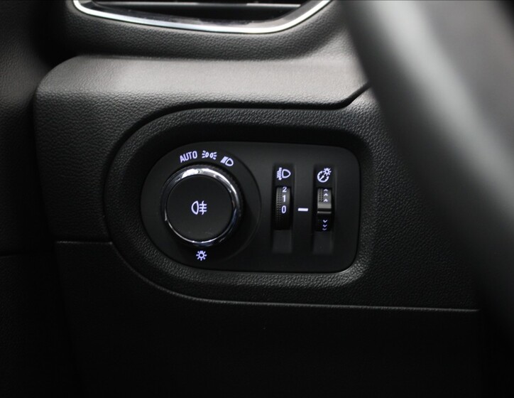 Opel Grandland X 18