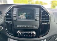 Mercedes-Benz Vito 4
