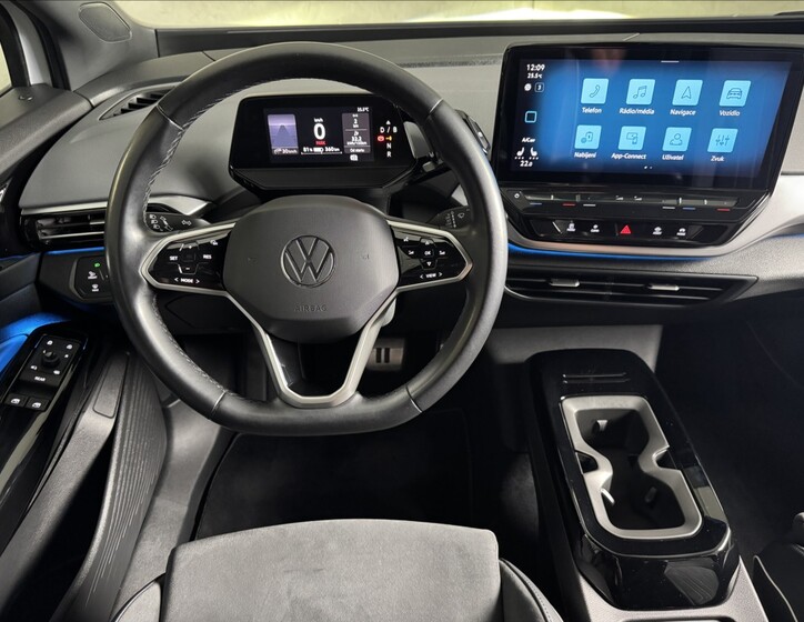 Volkswagen ID.4 18