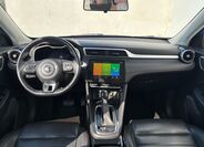 MG ZS 5