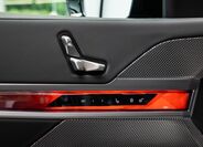BMW Řada 7 8