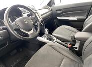 Suzuki Vitara 5
