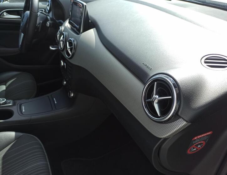 Mercedes-Benz Třídy B 17