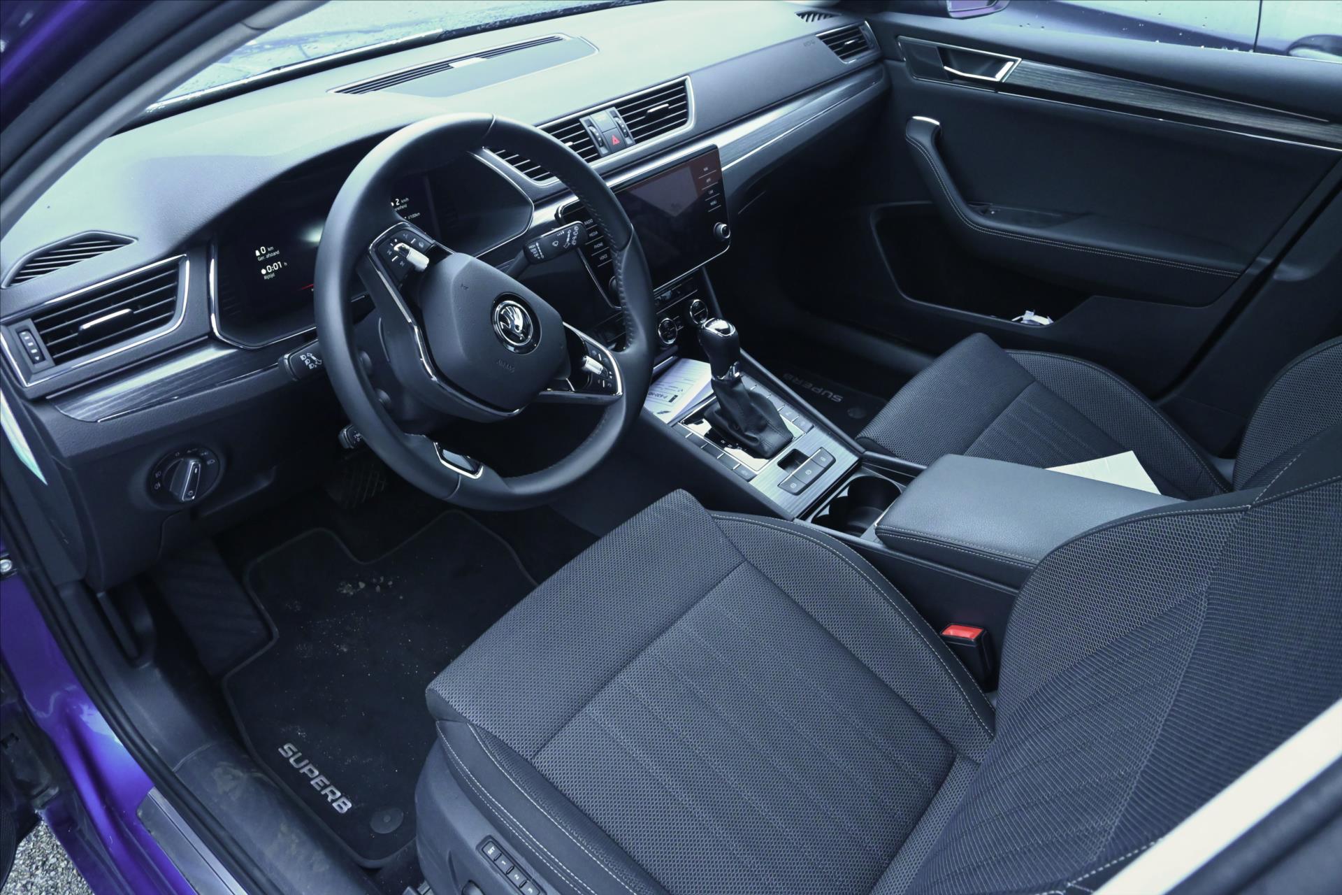 Škoda Superb
