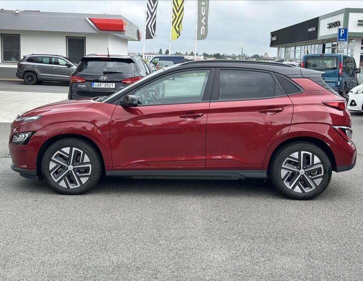 Hyundai Kona 3