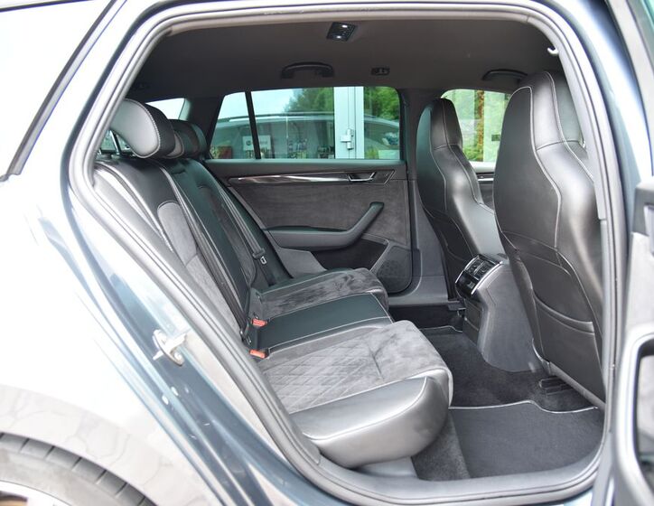 Škoda Superb 25