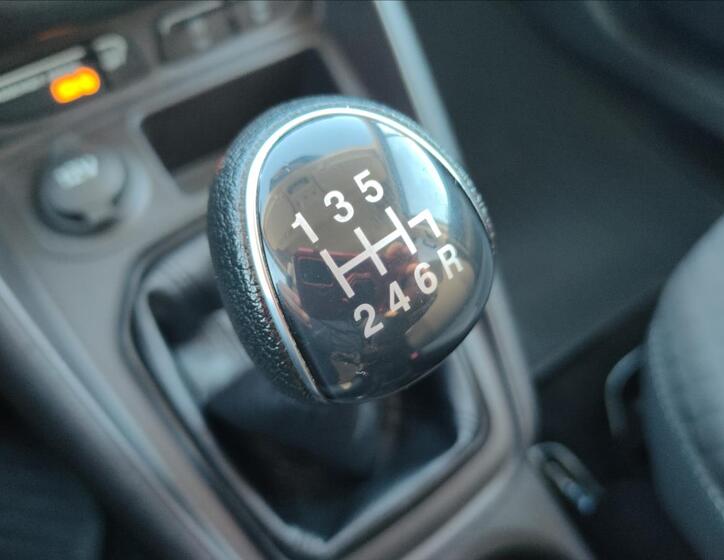 Ford Tourneo Courier 30