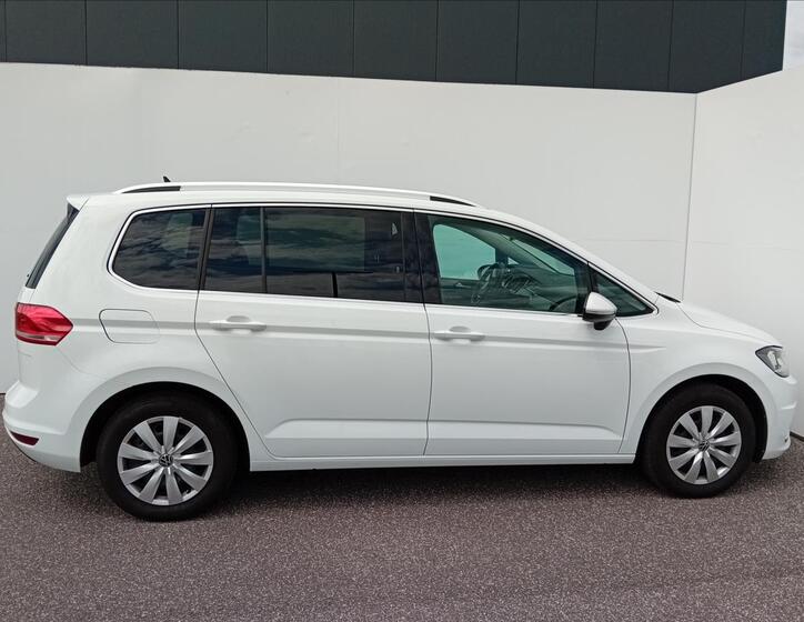 Volkswagen Touran 3