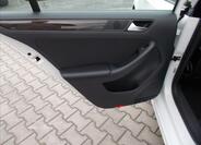 Volkswagen Jetta 17