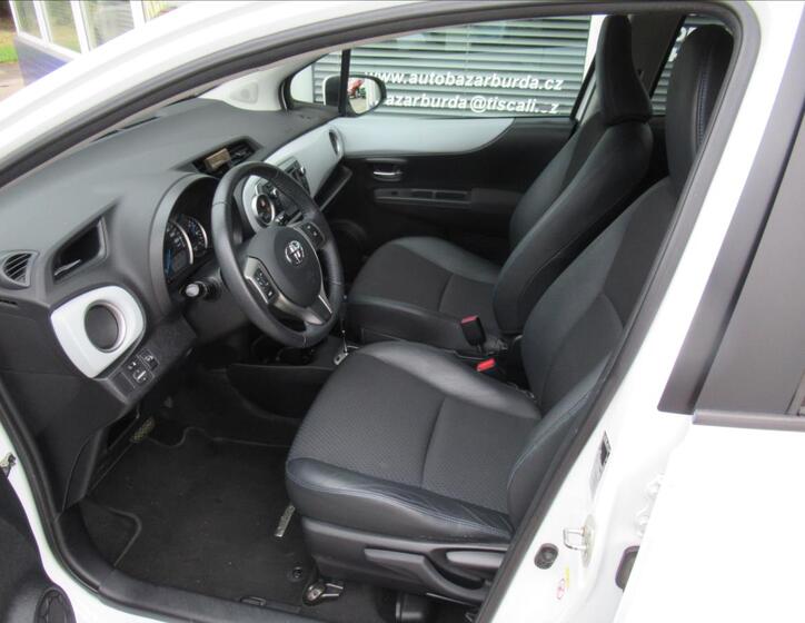 Toyota Yaris 20