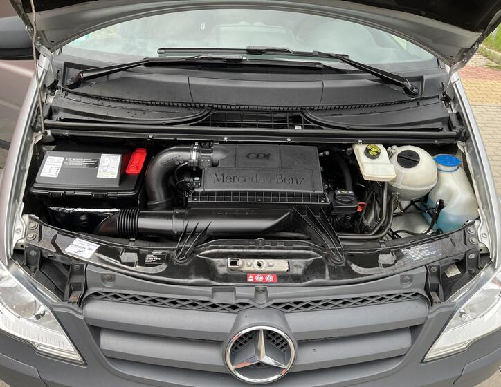 Mercedes-Benz Vito 17