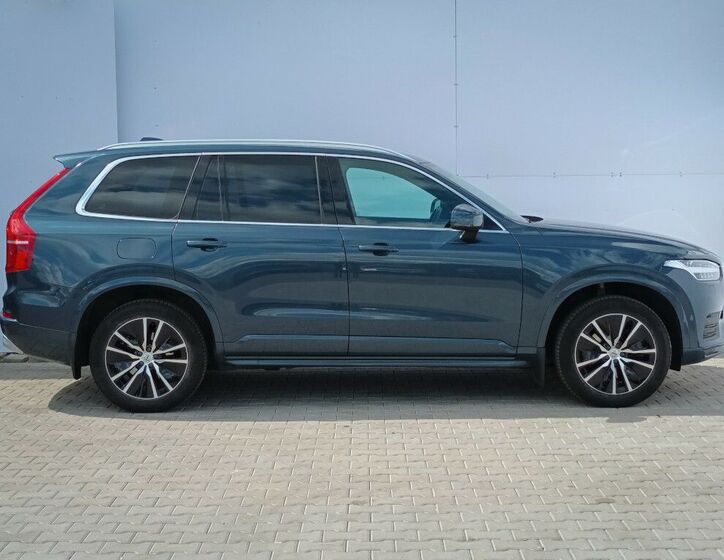 Volvo XC90 25