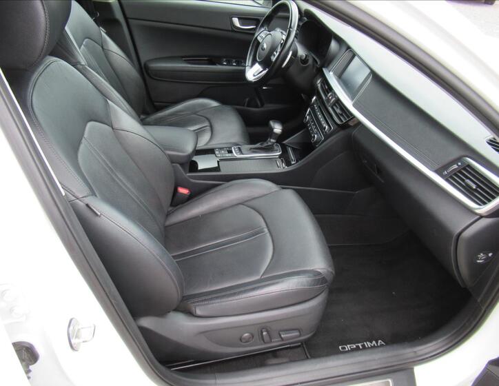 KIA Optima 12