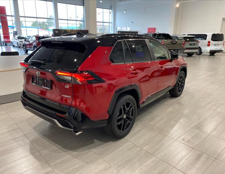 Toyota RAV4 5