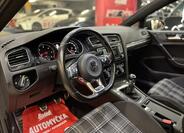 Volkswagen Golf 27