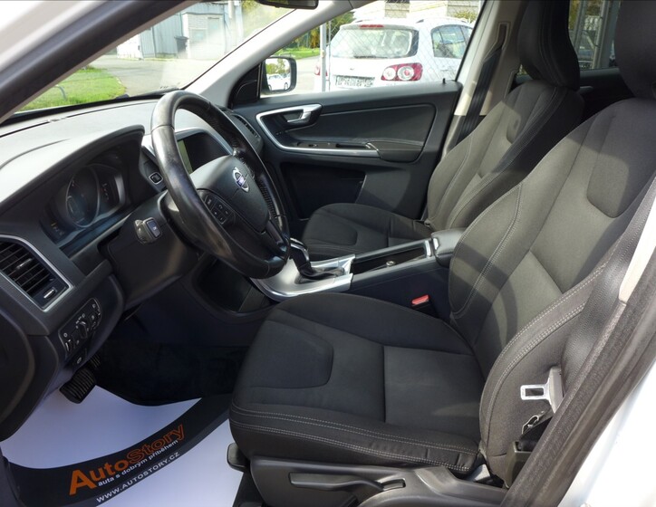Volvo XC60 14