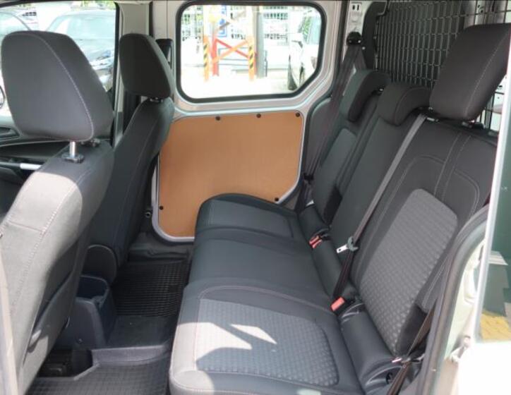 Ford Transit Connect 15